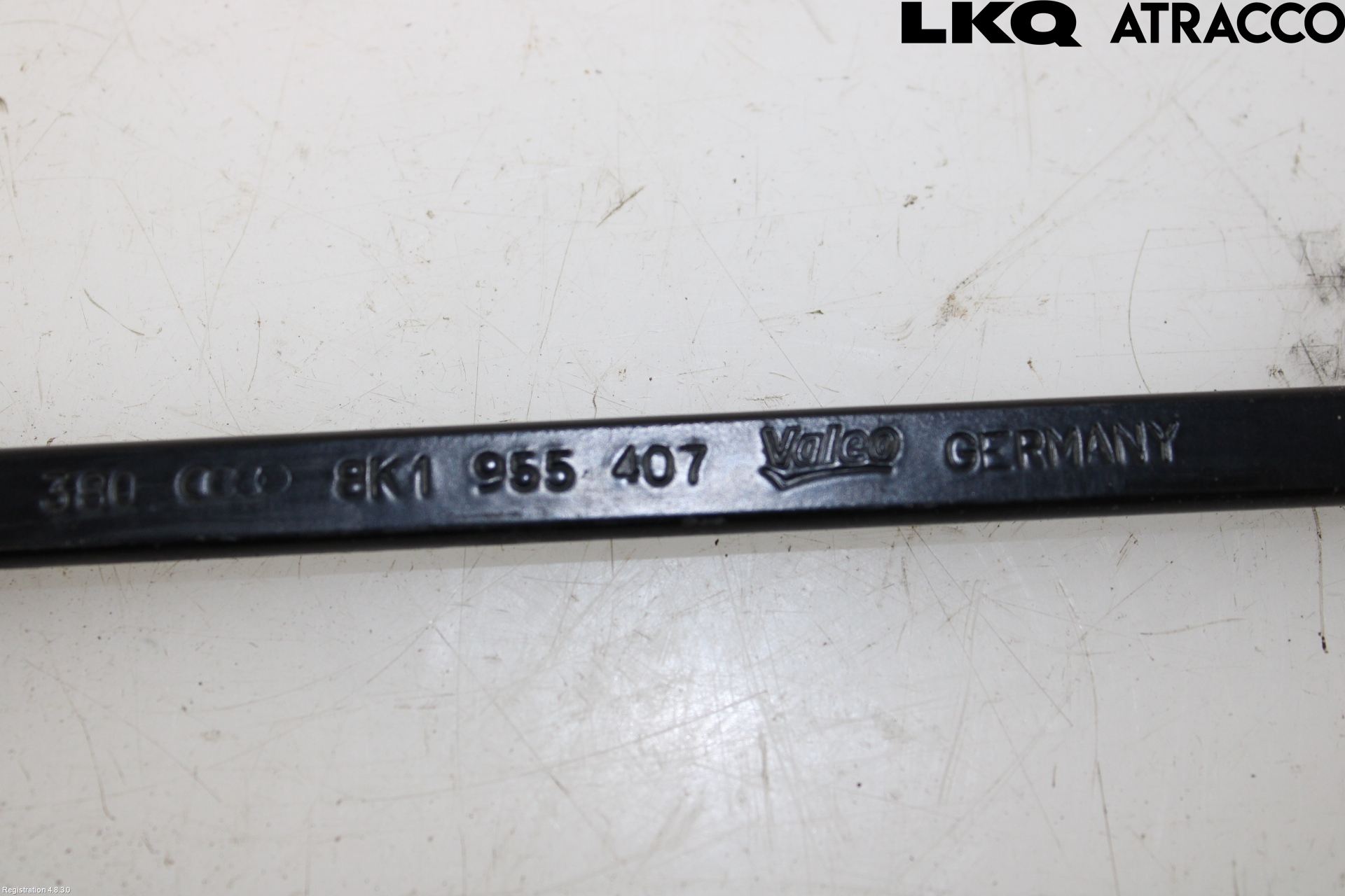 Audi A4 ALLROAD 09-16 Torkararm Armar Vindruta