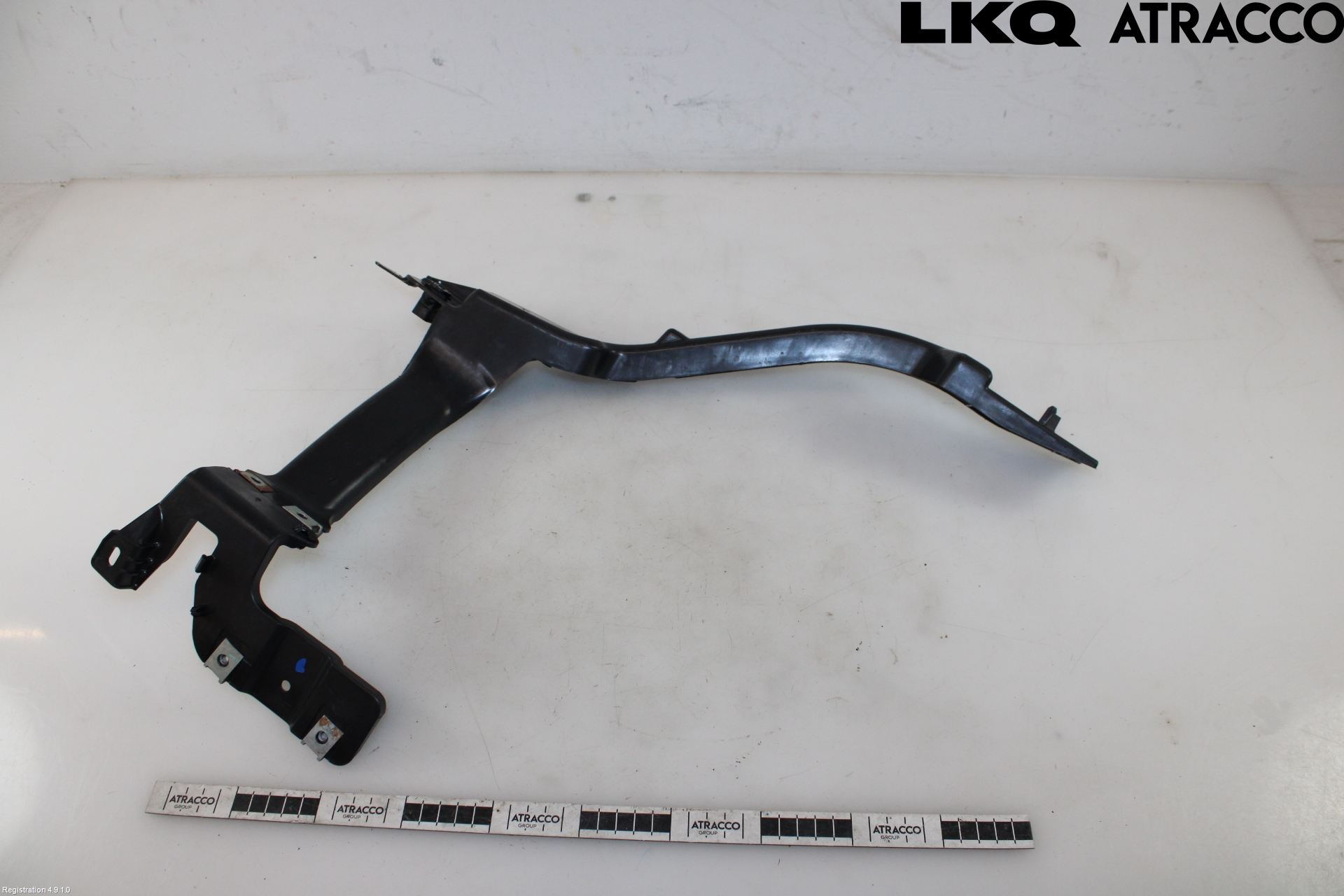 Jaguar I-PACE 18- Strålkast Fästsarg