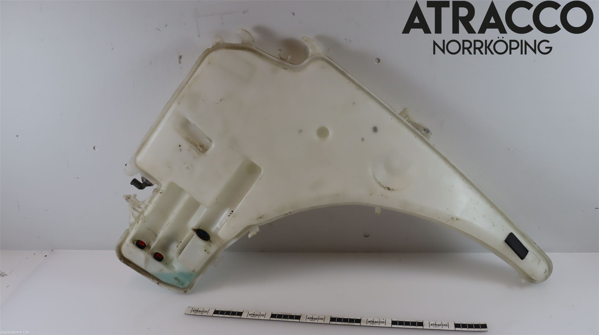 BMW 1 E87/81 5D/3D 03-11 Spolartank Vindruta-Strål