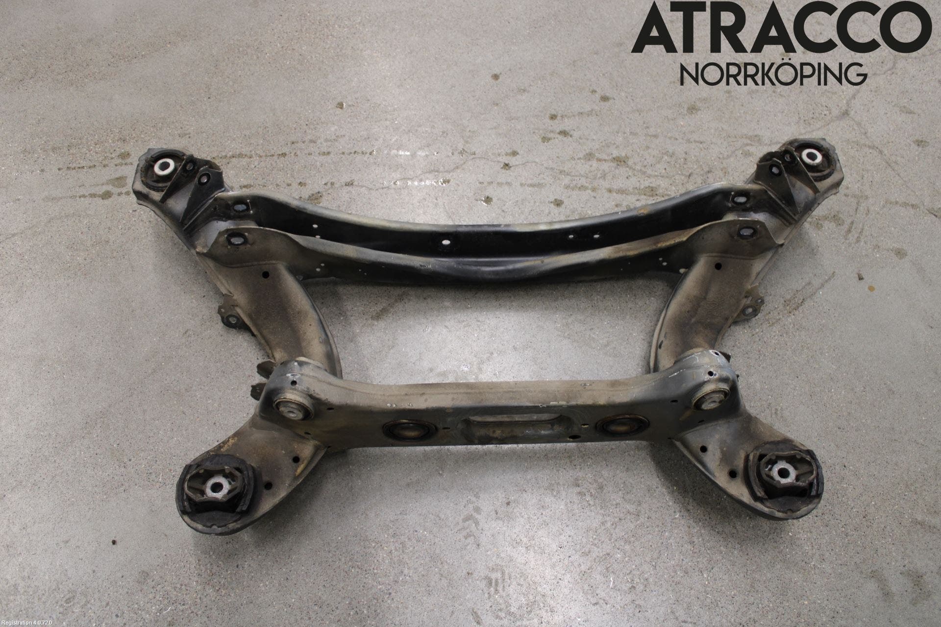 Mercedes-Benz MB C-KLASS (W205) 14-21 Bakaxelbalk