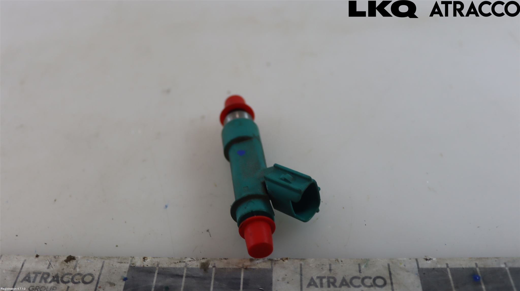 Toyota YARIS XP130 12-14 Injspridare