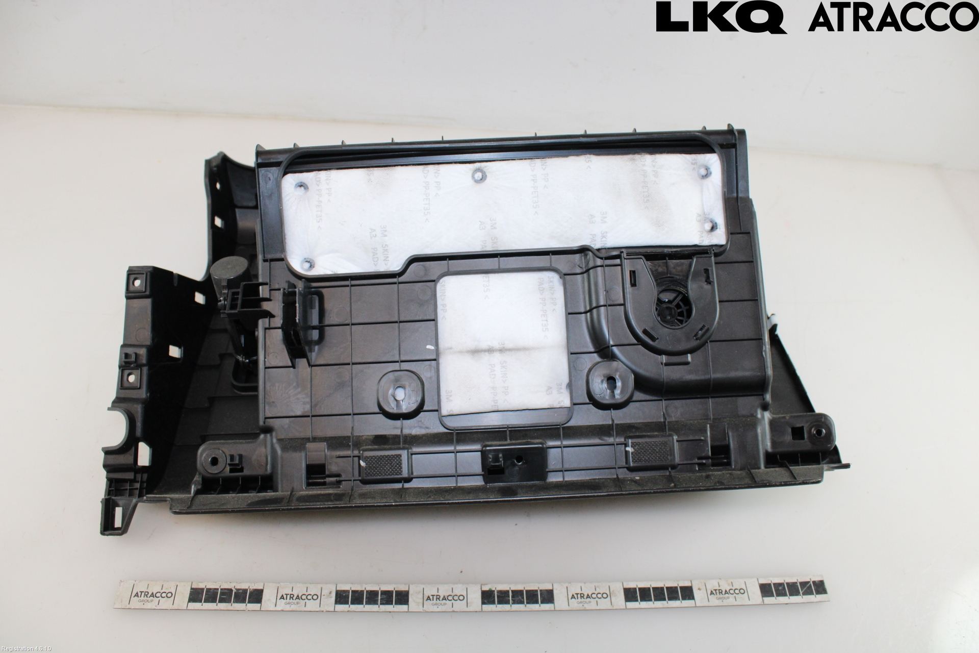 Kia CARENS III 13-19 Handskfack