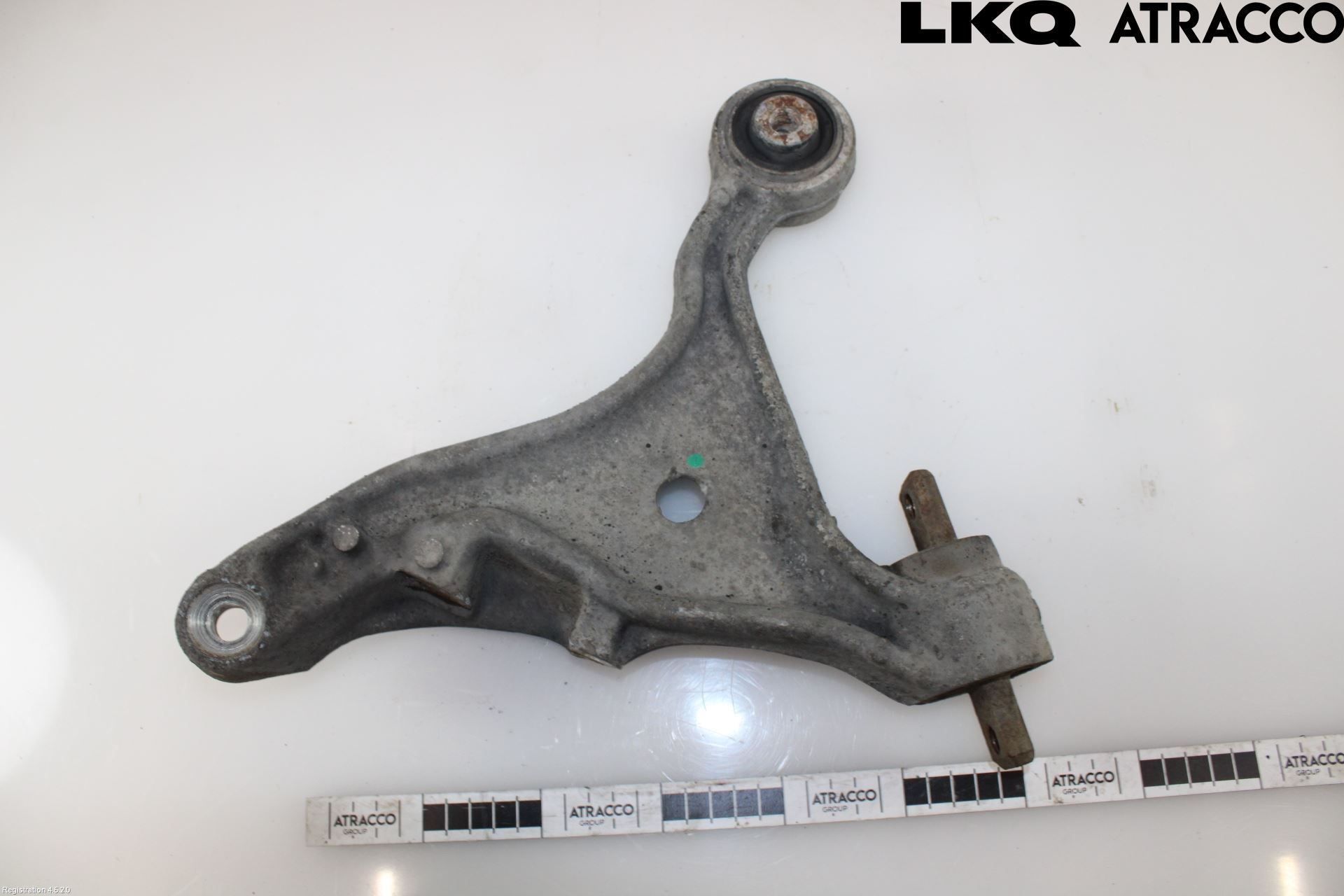 Volvo S80 04-06 Bärarm Fram Undre Vä