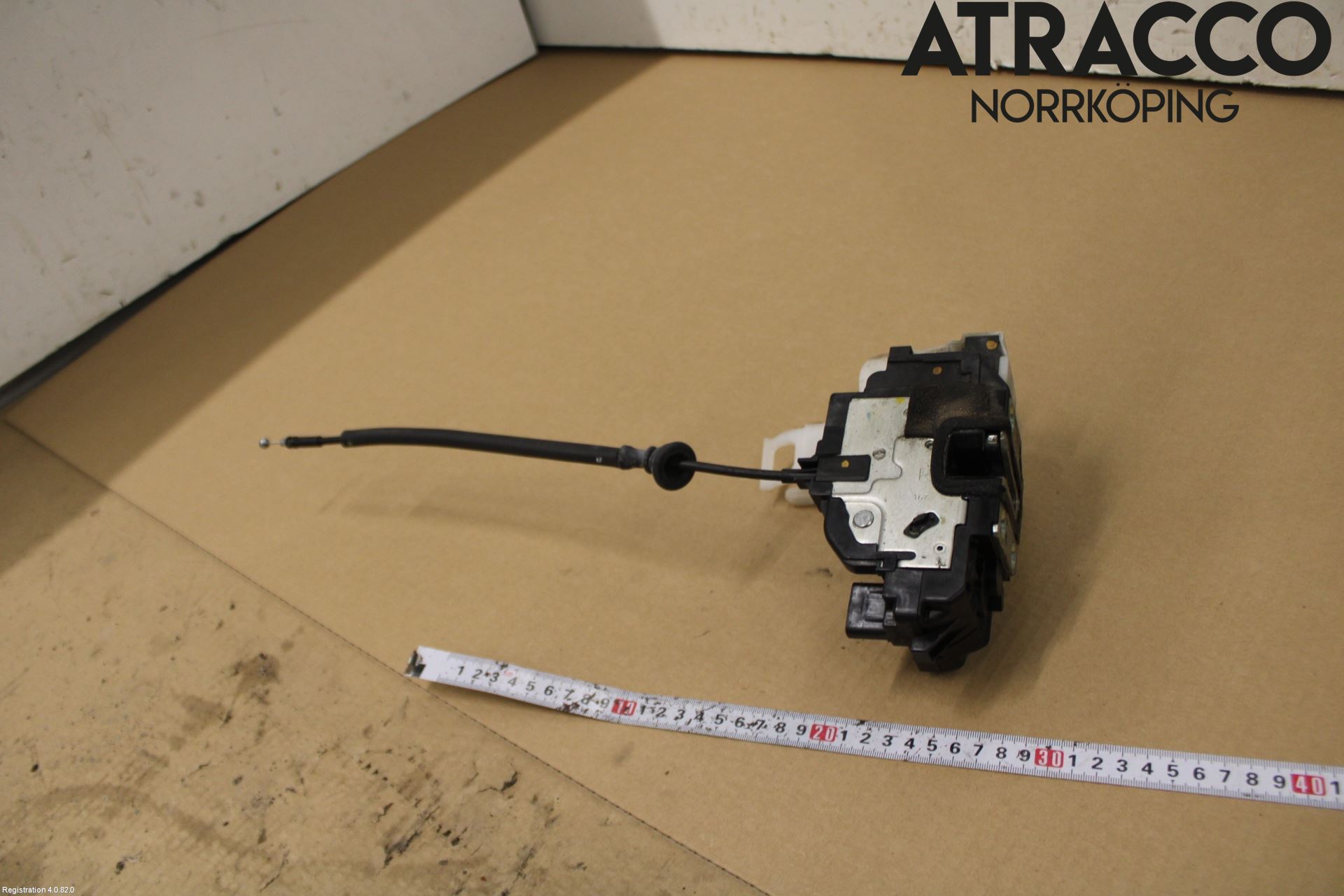 Kia CEED 06-12 Låskista-Dörrlås