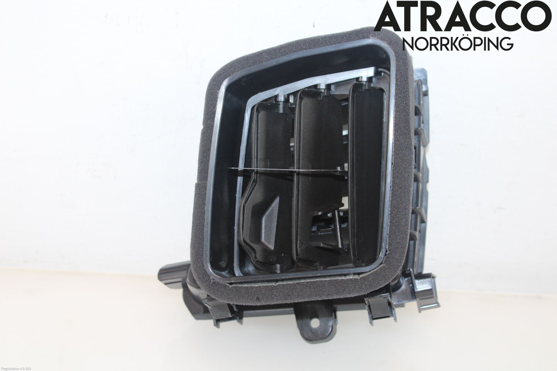 Audi Q4 E-TRON FZ 22- Defrosterkanal-Munstycke