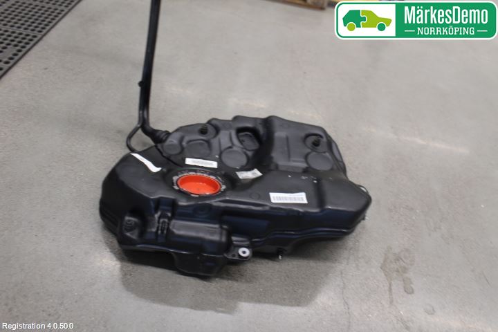 Audi A4/S4 B9 16-19 Bränsletank Diesel