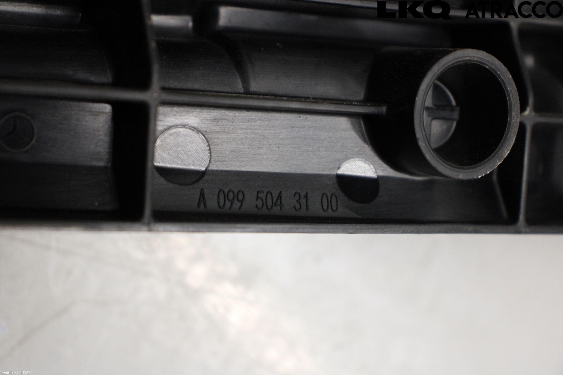 Mercedes-Benz MB C-KLASS (W206) 21- Kylarfäste-Ram-Balk