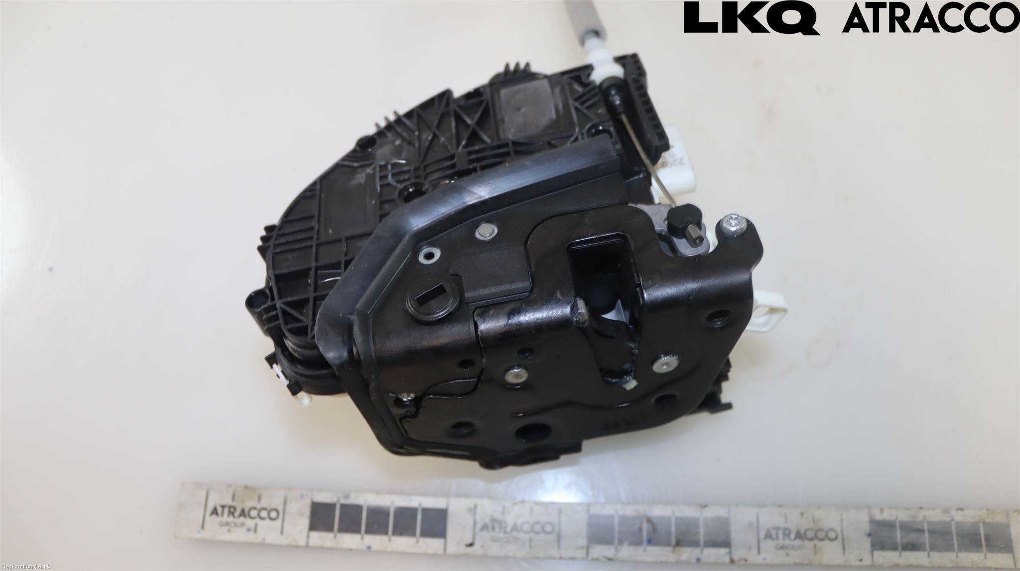 Audi A4/S4 B9 20- Låskista-Dörrlås