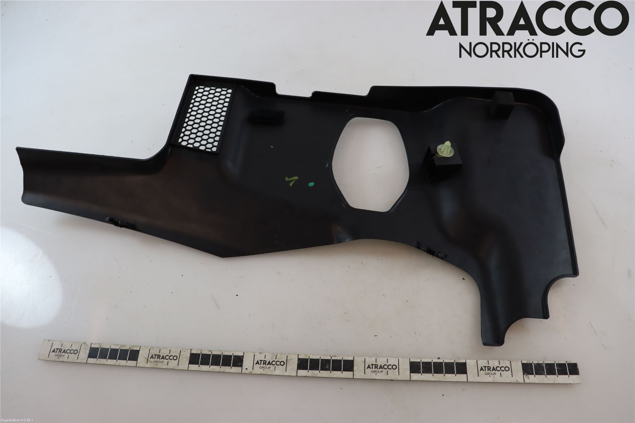 Audi A4/S4 08-11 Torpedplåt-Torpedplast