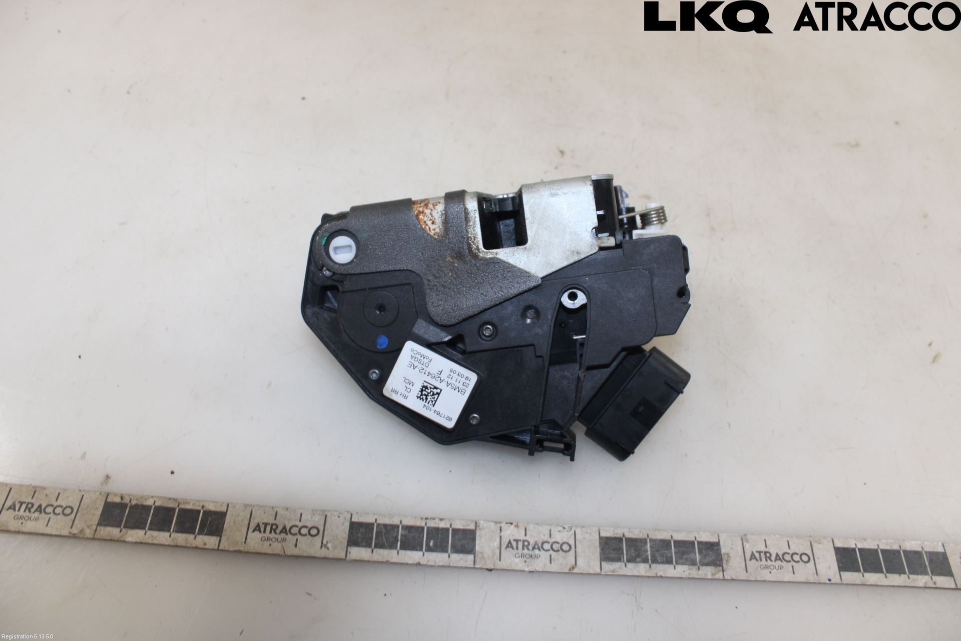 Ford FOCUS 11-14 Låskista-Dörrlås