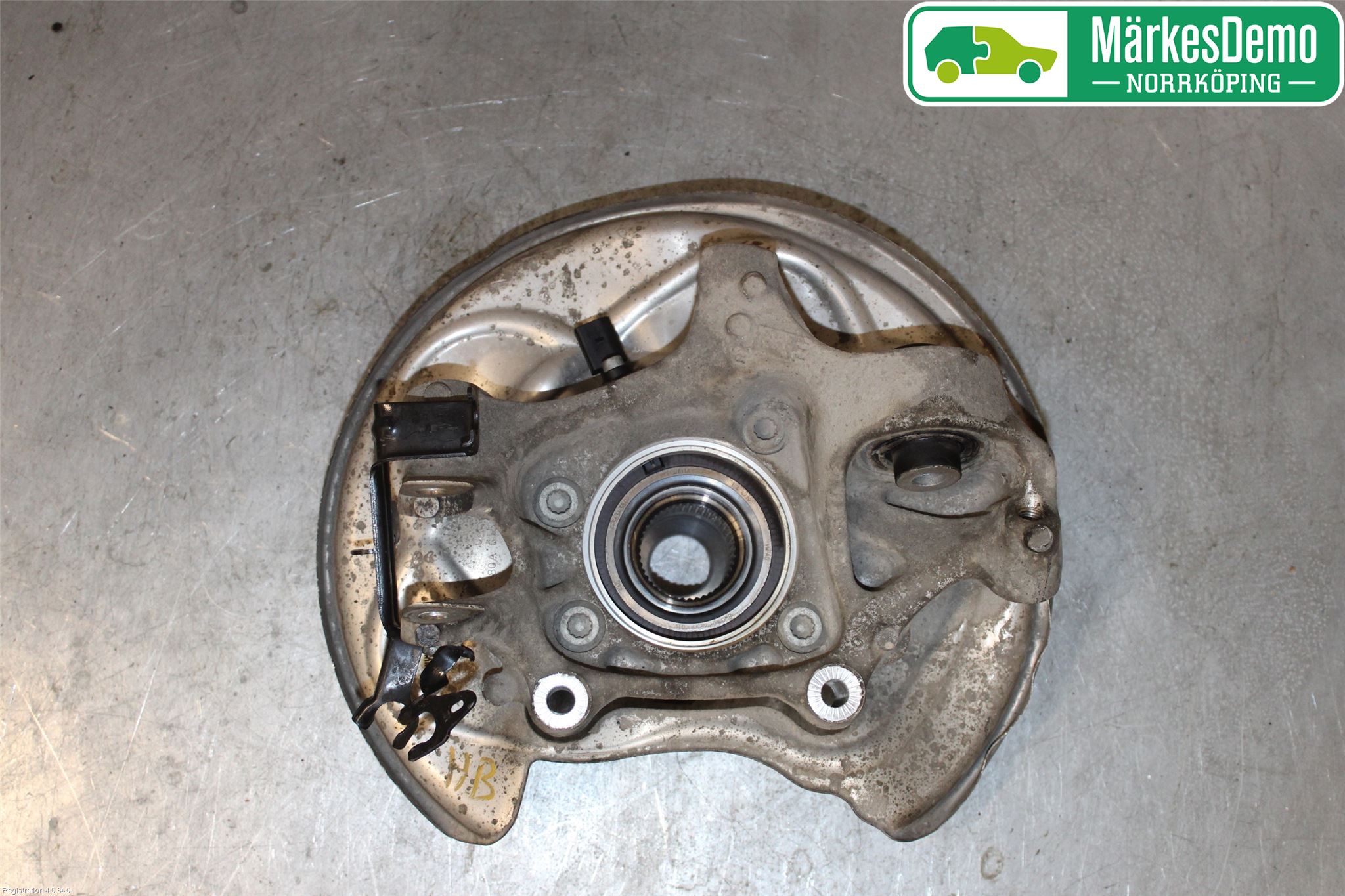 Audi A6 F2/C8 19- Hjullagerhus-Spindel Hö B