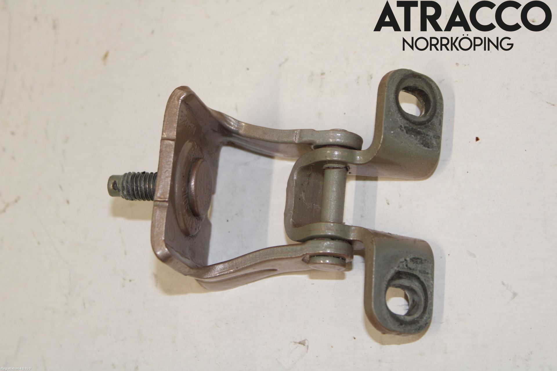 Seat ARONA Bakluckegångjärn Vä