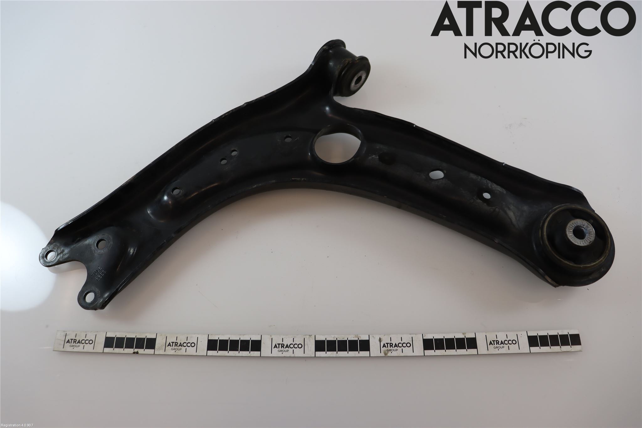 Volkswagen VW PASSAT 20-24 Bärarm Fram Undre Hö