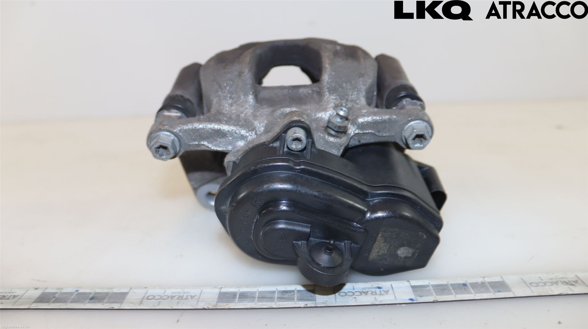 Audi A6 F2/C8 19- Bromsok Bak Höger