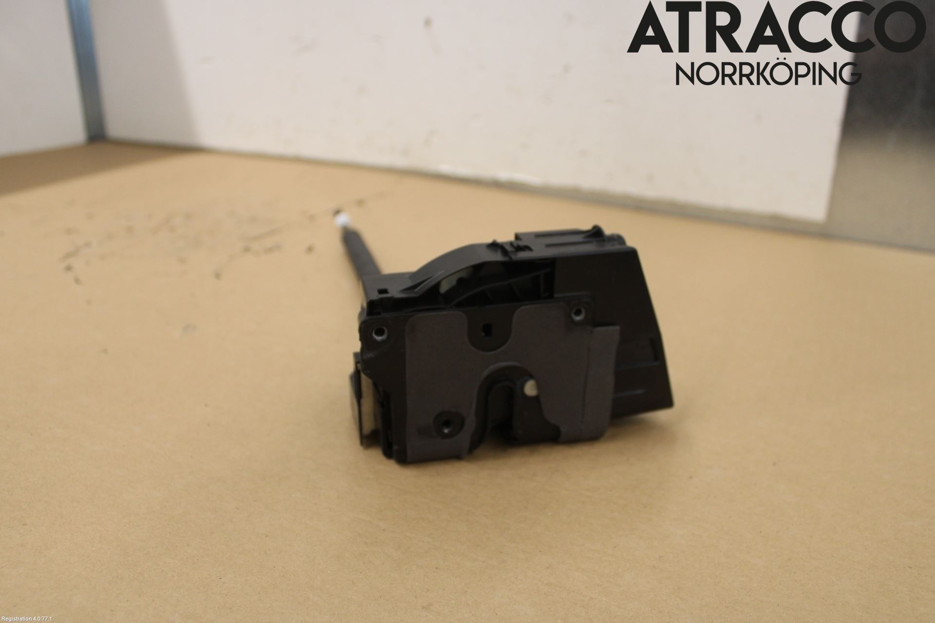 Jaguar E-PACE 17- Låskista-Dörrlås