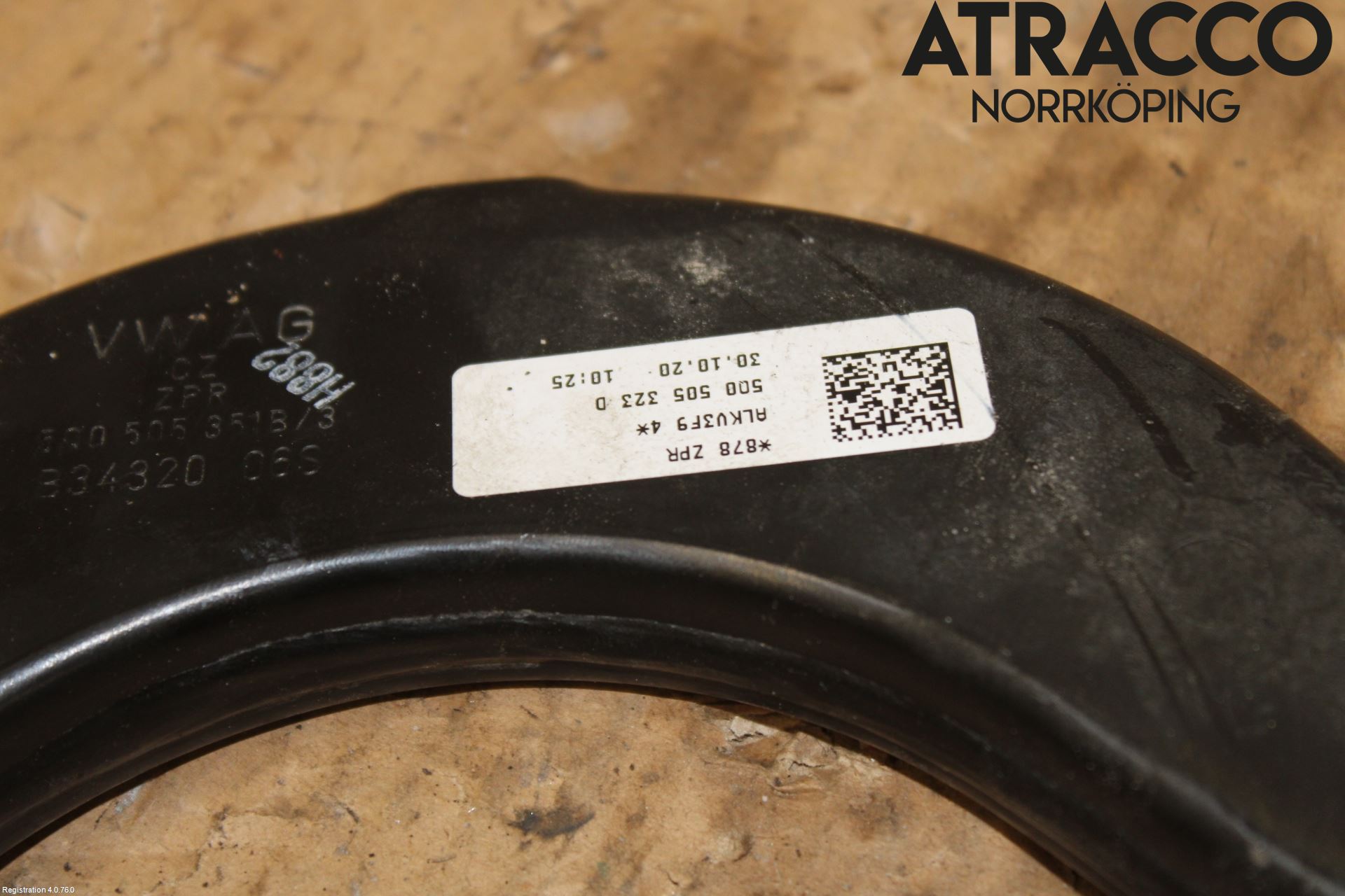 Volkswagen VW TIGUAN 16-24 Bärarm Bak Övre Höger