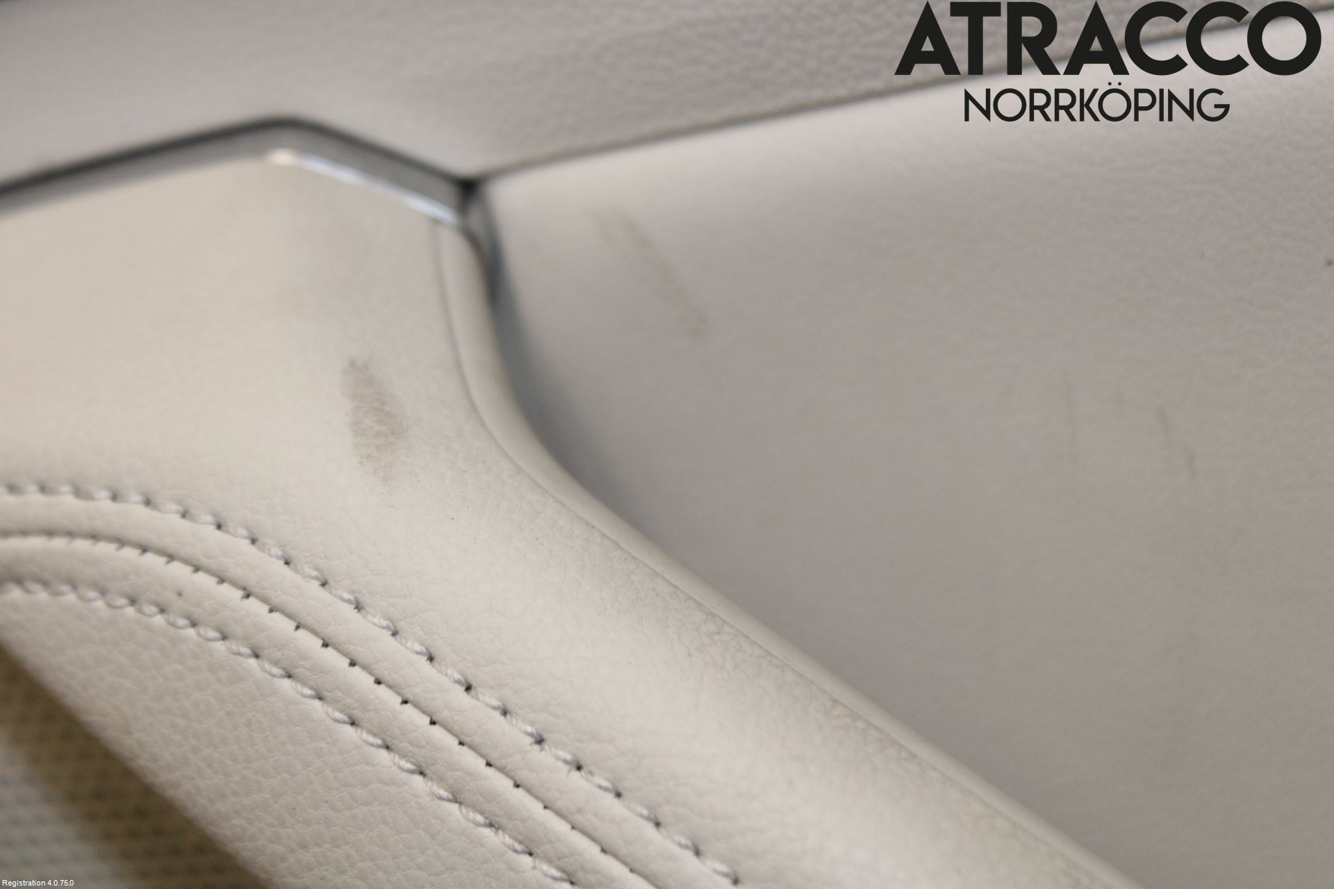 Volkswagen VW PASSAT 15-19 Dörrklädsel Hö