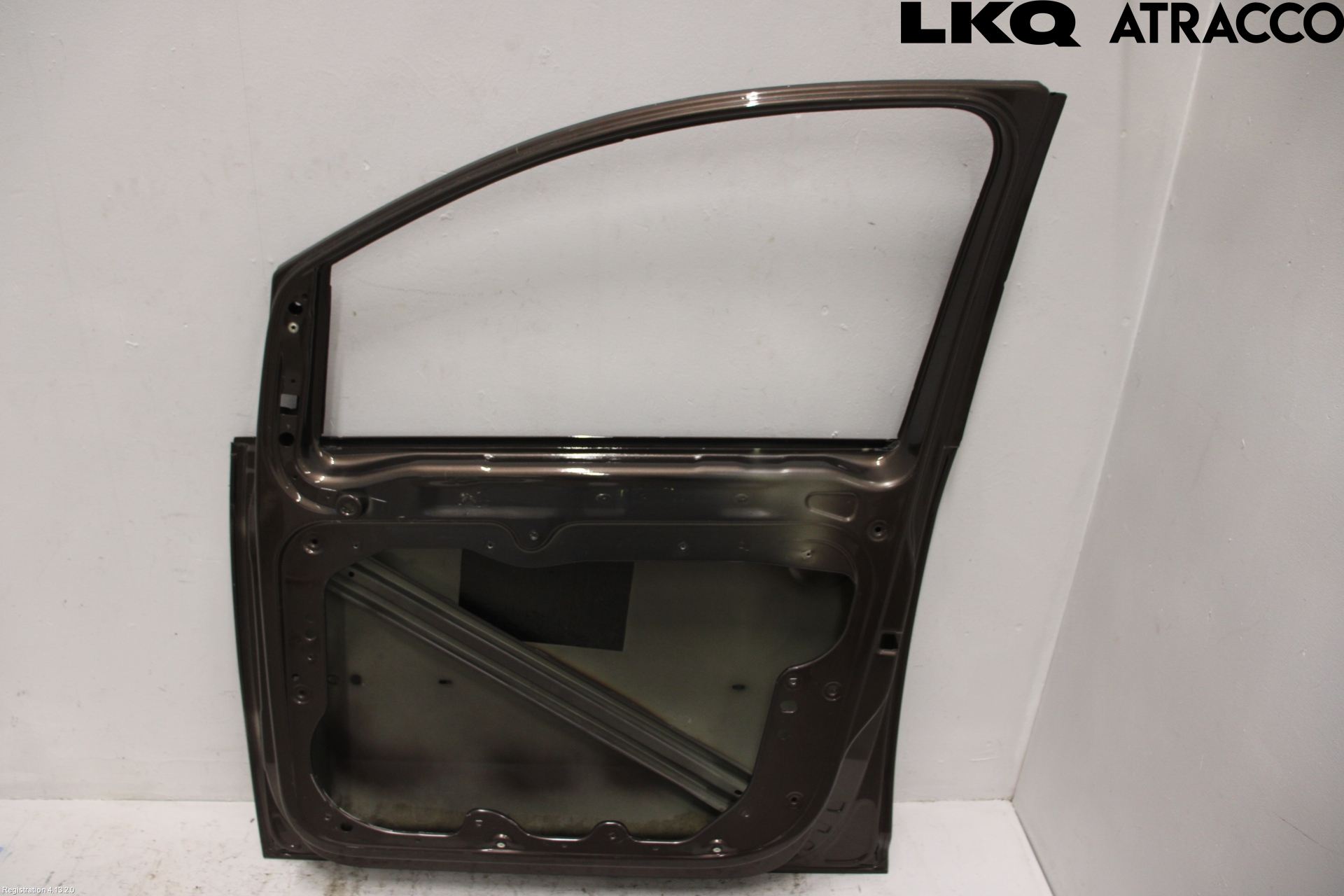 Volkswagen VW TOURAN 10-15 Dörr Fram Höger