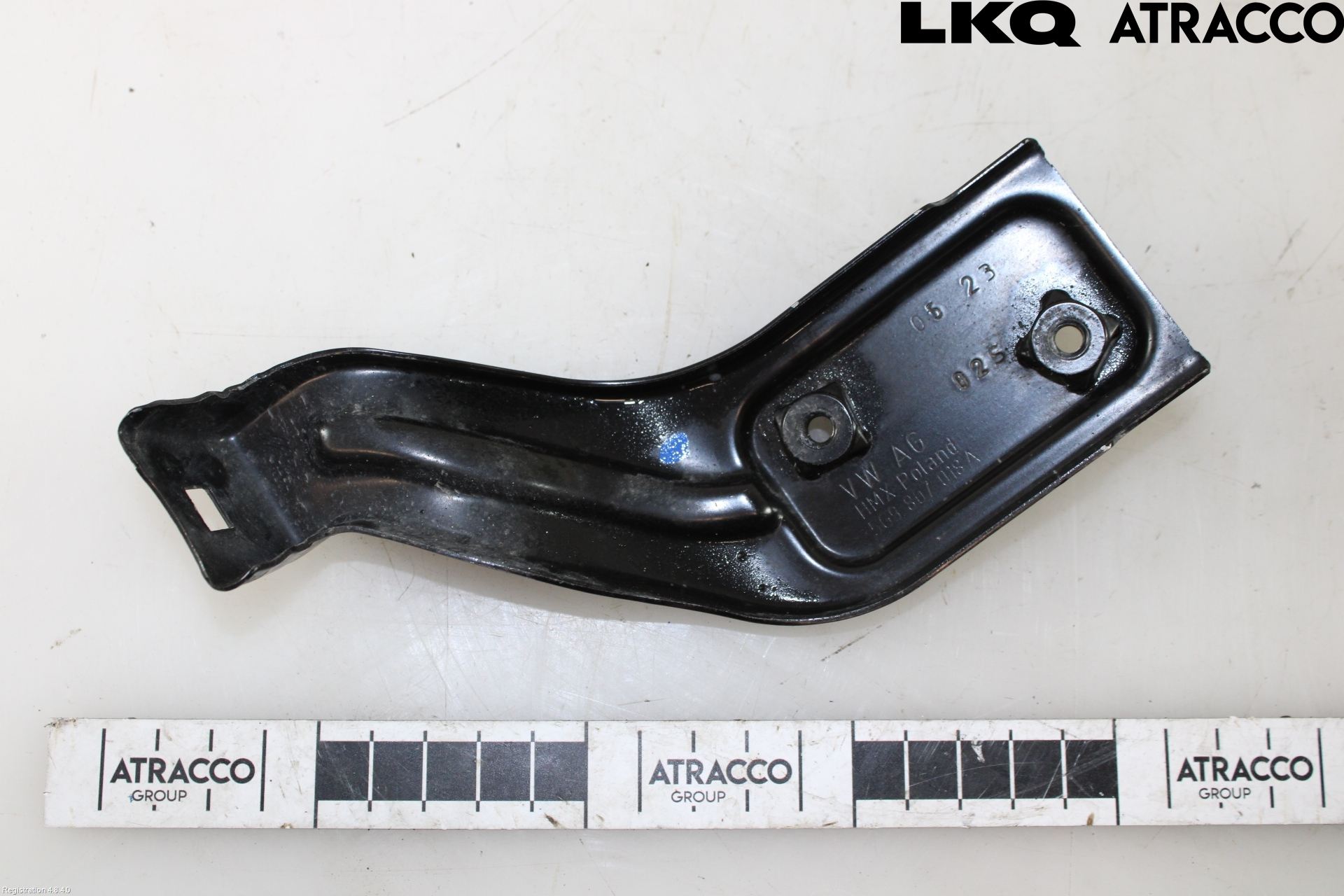 Volkswagen VW GOLF / E-GOLF VIII 20- Stötfångarfäste Bak Hö