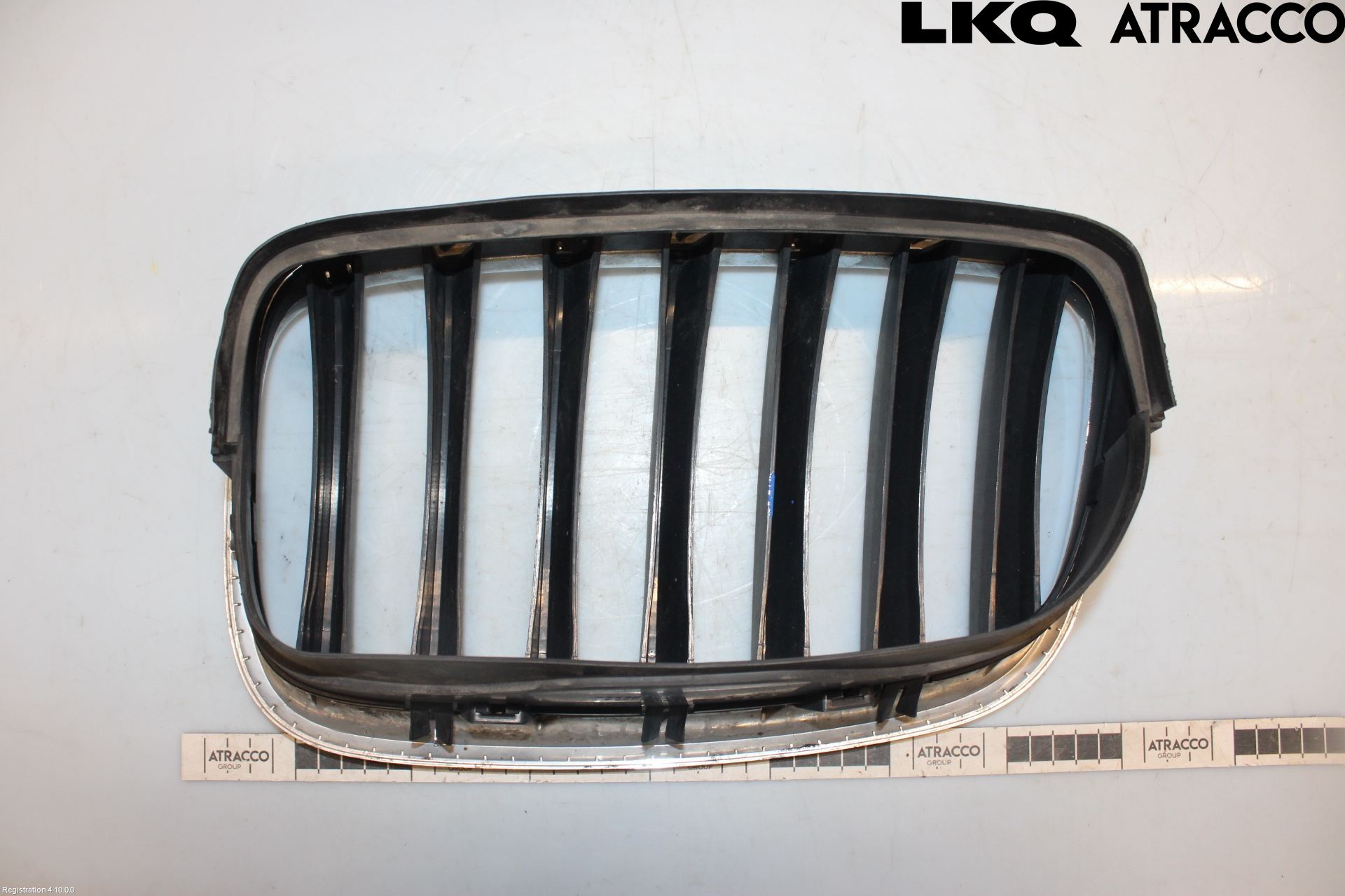 BMW X6 E71/E72   08-14 Grilldel Höger