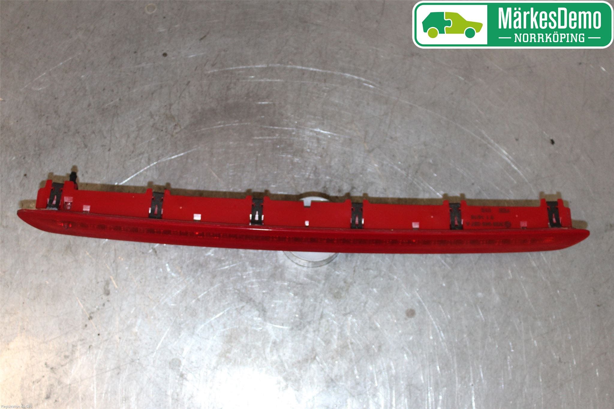 Volkswagen VW PASSAT 15-19 Bromsljus Bakruta