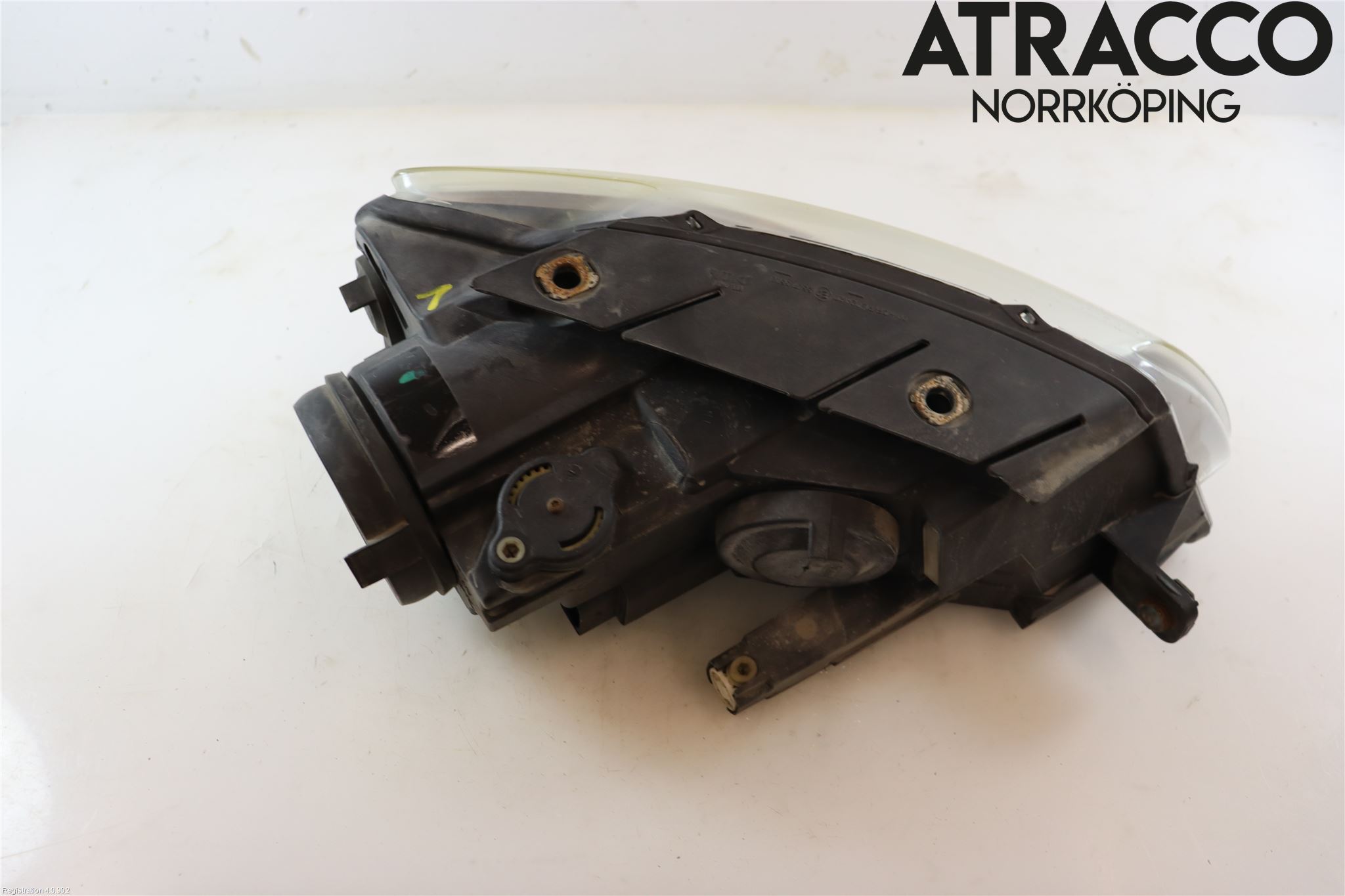 Volkswagen VW PASSAT 05-11 Strålkastare Vänster