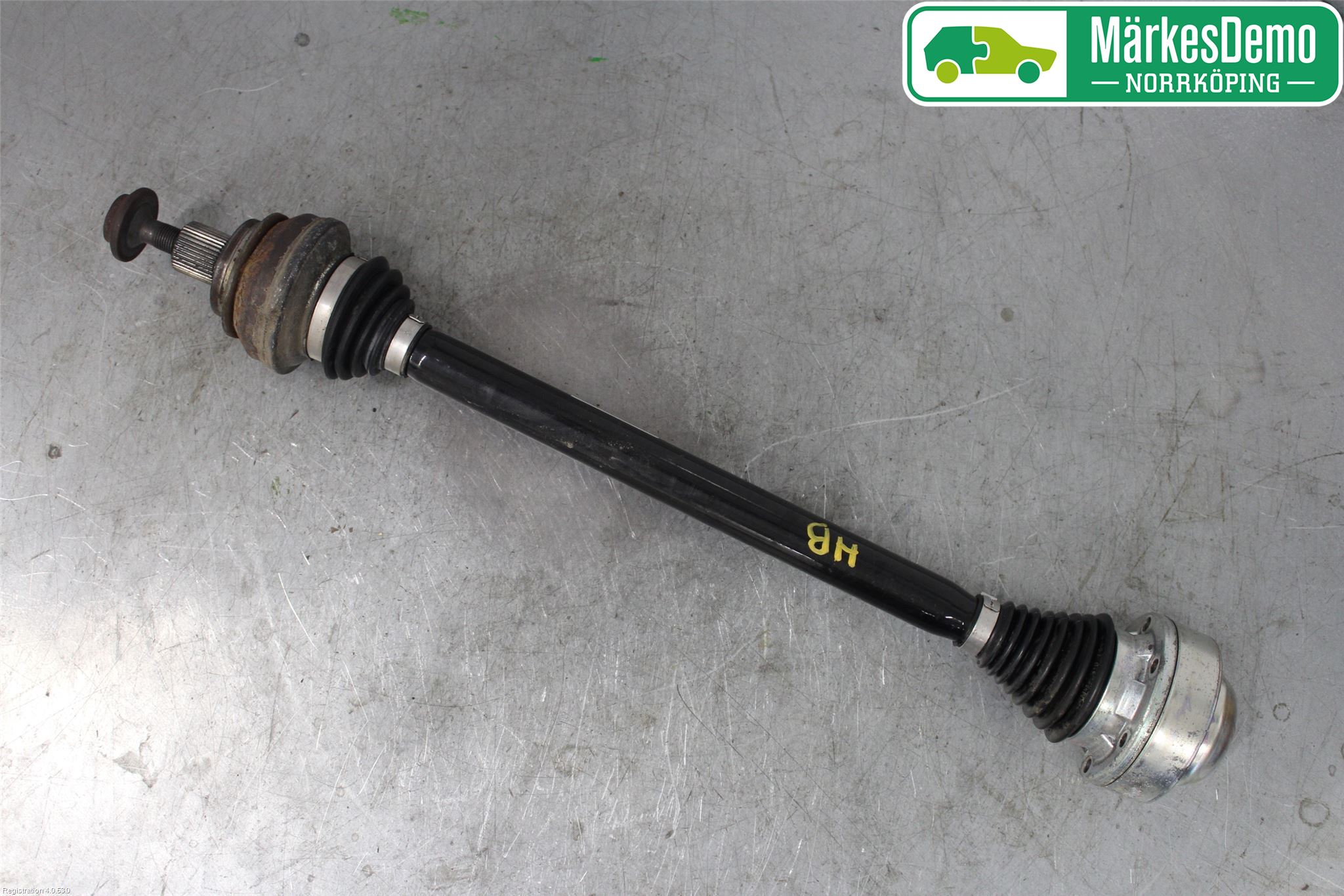 Audi A4/S4 B9 16-19 Drivaxel Bak Höger