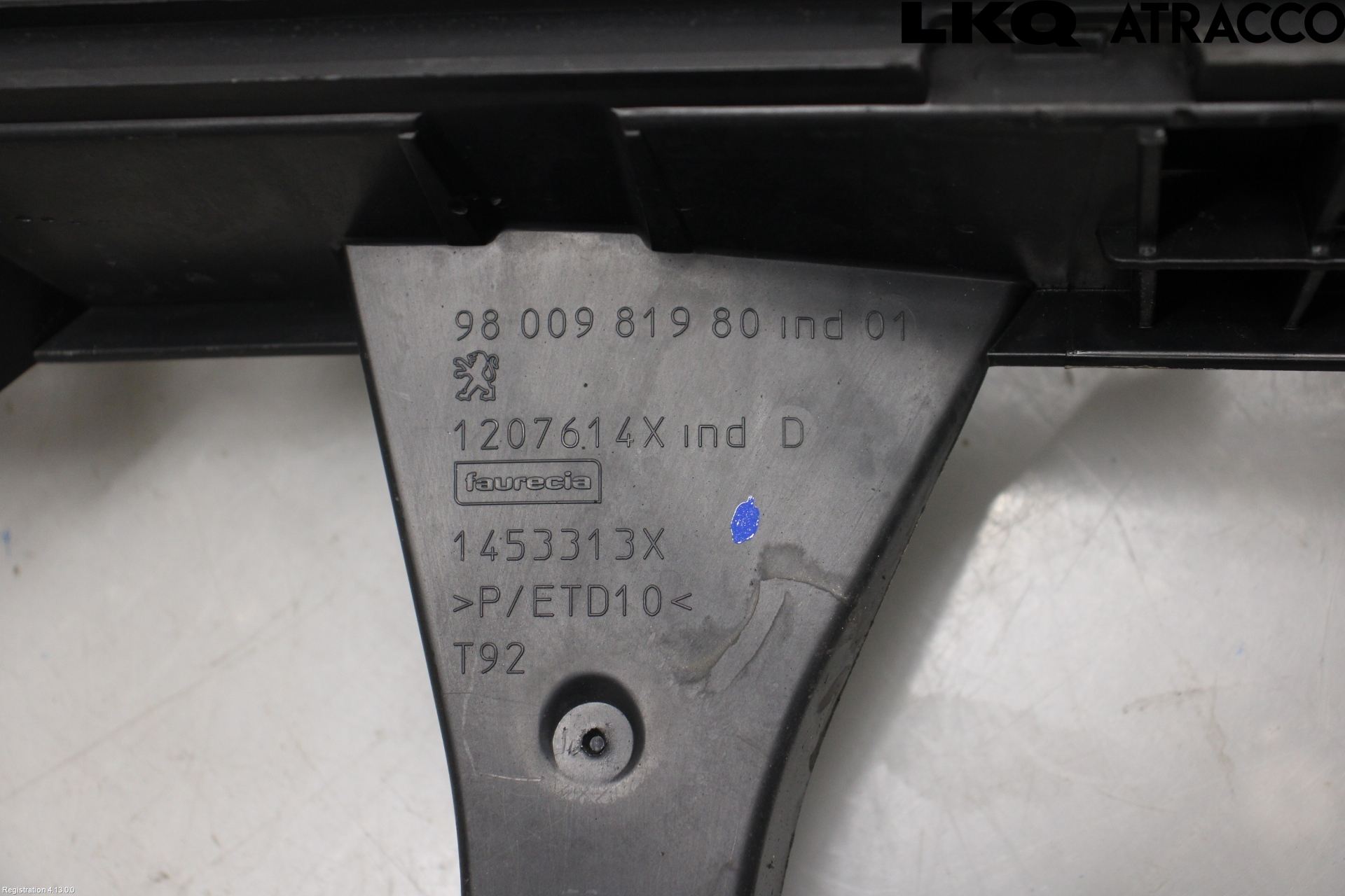 Peugeot 308 14-21 Stötfångare Deformelement Bak