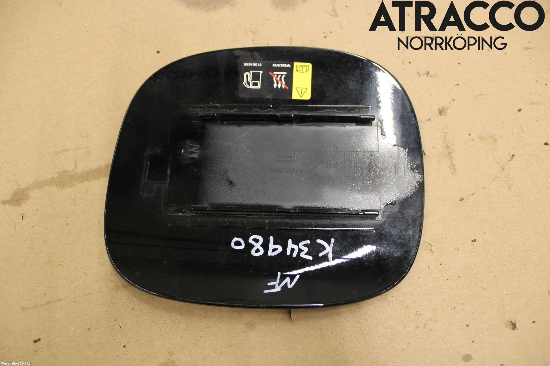 Volvo S60 11-13 Tanklucka