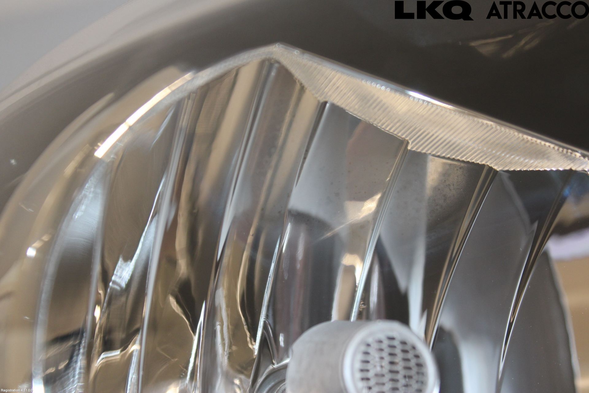 Volkswagen VW POLO 10-17 Strålkastare Höger