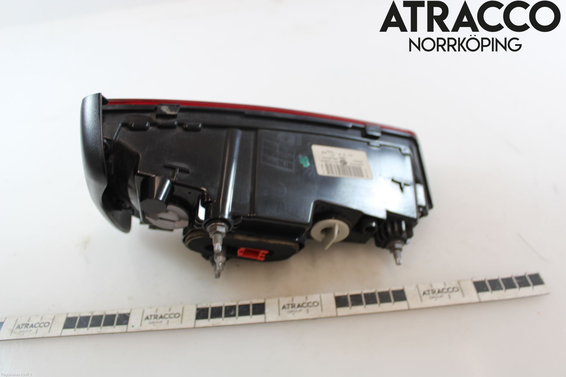 Audi A4/S4 B9 16-19 Bakljus Lucka Hö