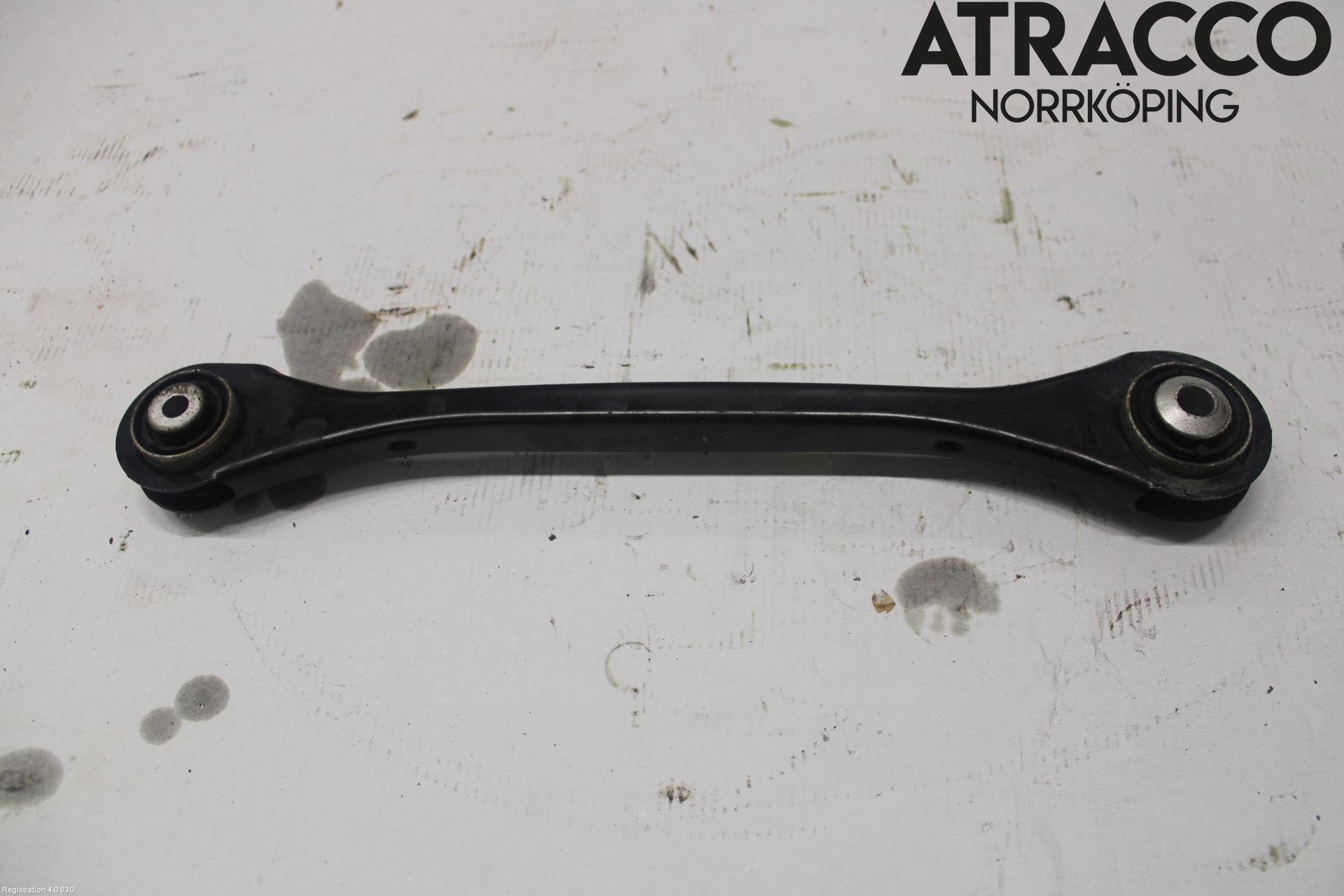 Audi A4/S4 B9 16-19 Bärarm Bak Höger