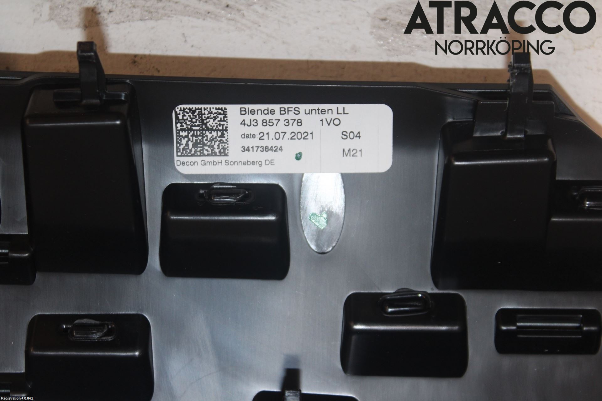 Audi E-TRON GT FW 21- Instrumentbräda Förvaringsfack