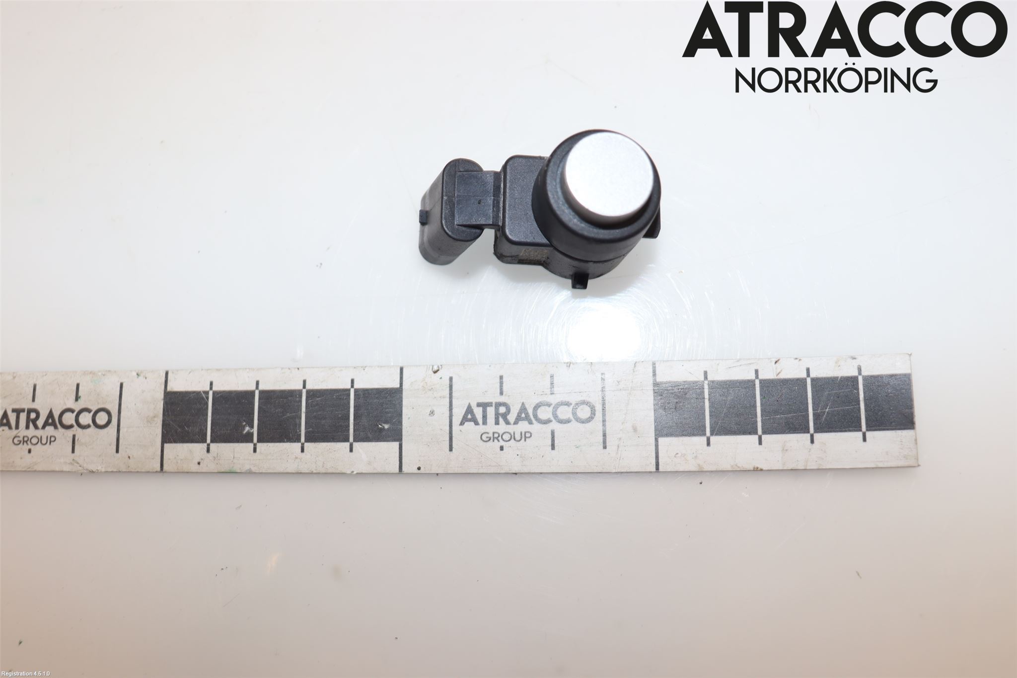 BMW 3 E90/91 SED/TOU 05-12 Parkeringshjälp Frontsensor