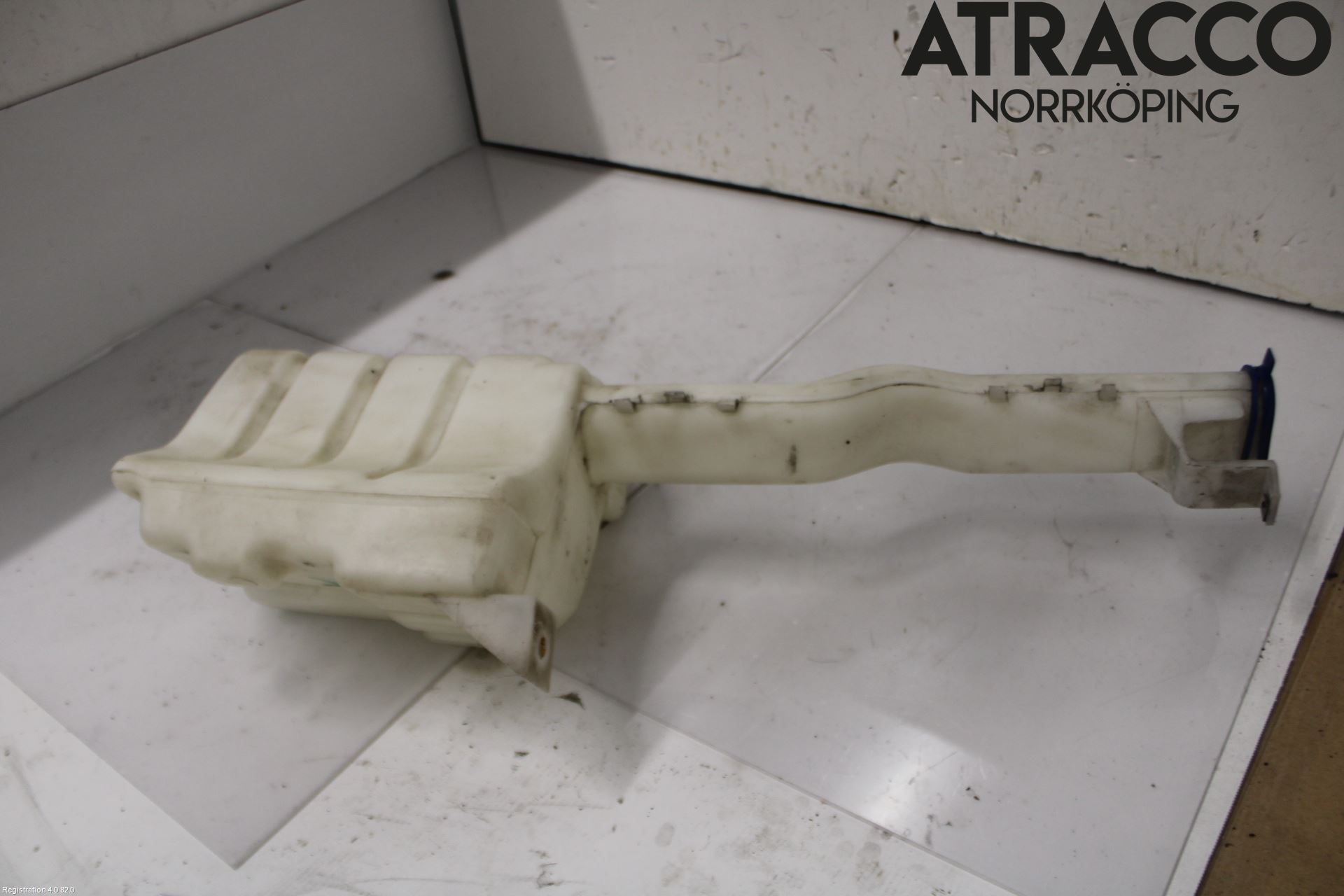 Ford TRANSIT    06-13 Spolartank Vindruta