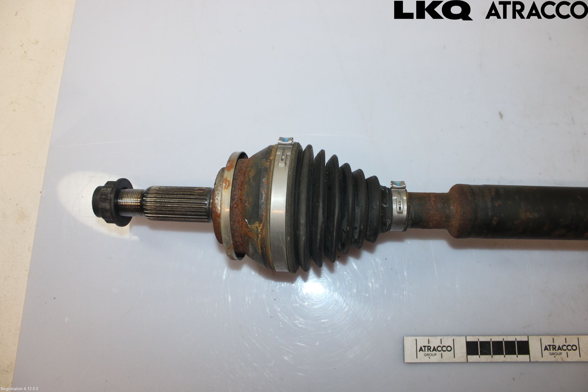 Toyota COROLLA CROSS XG10 22- Drivaxel Fram Höger