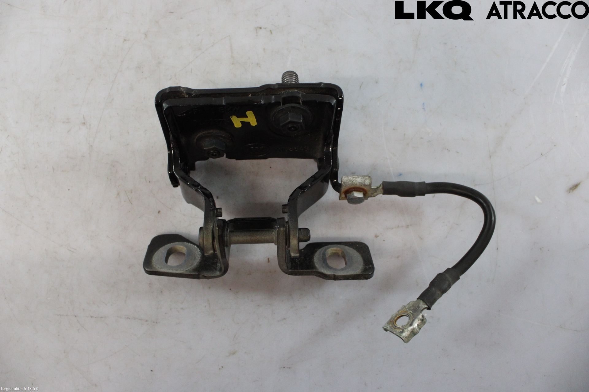 BMW 1 F20/F21 11-19 Bakluckegångjärn Hö