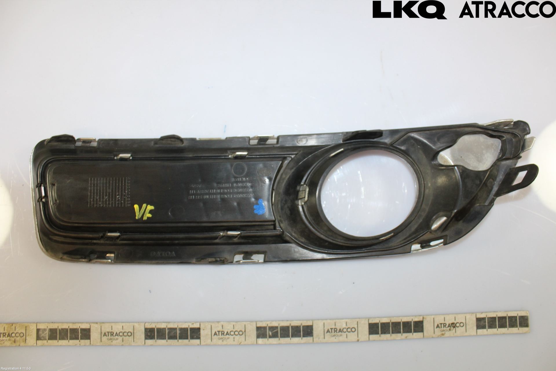 Volvo V70 08-13 Dimljussarg Fram