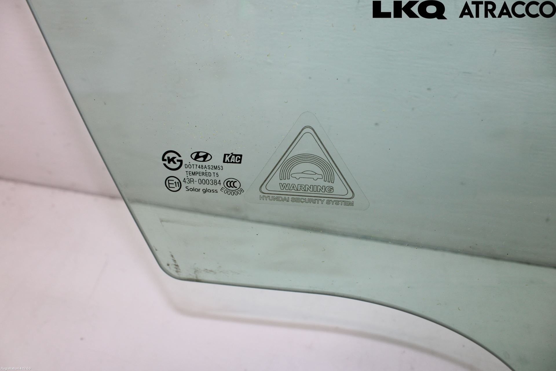 Hyundai i40 08-15 Dörruta Fram Höger