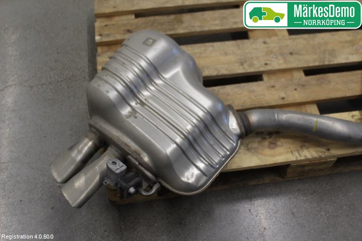 Audi A4/S4 B9 16-19 Avgas Halvsats