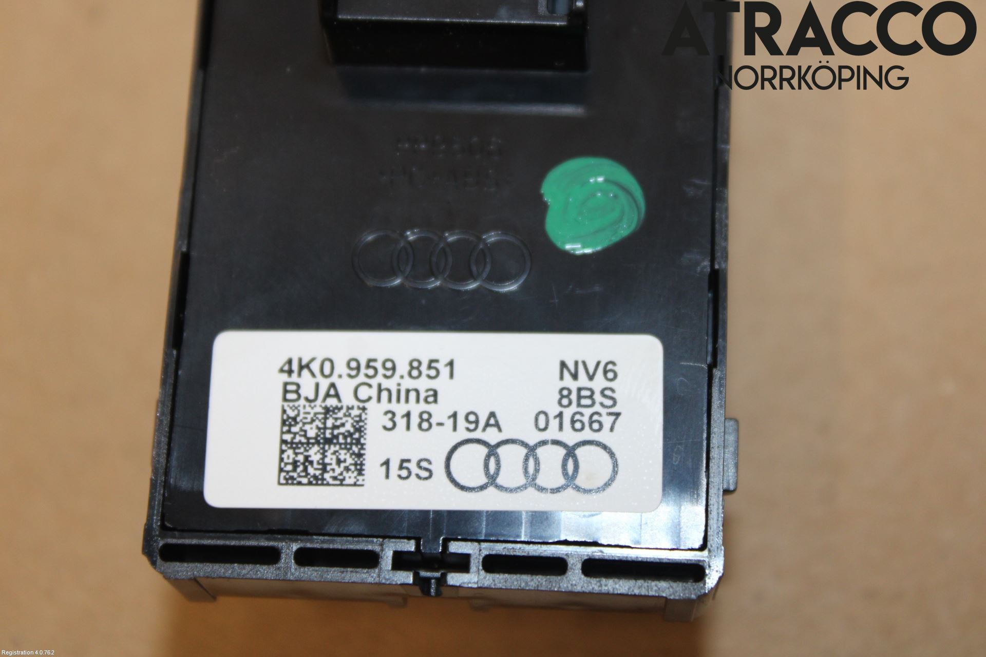 Audi A6 F2/C8 19- Strömställare Elhiss