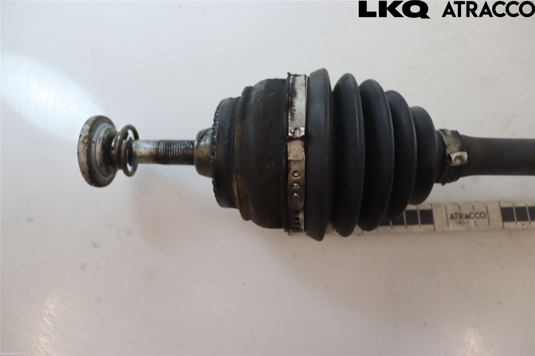 BMW 5 F10/F11/F18 09-17 Drivaxel Fram Höger