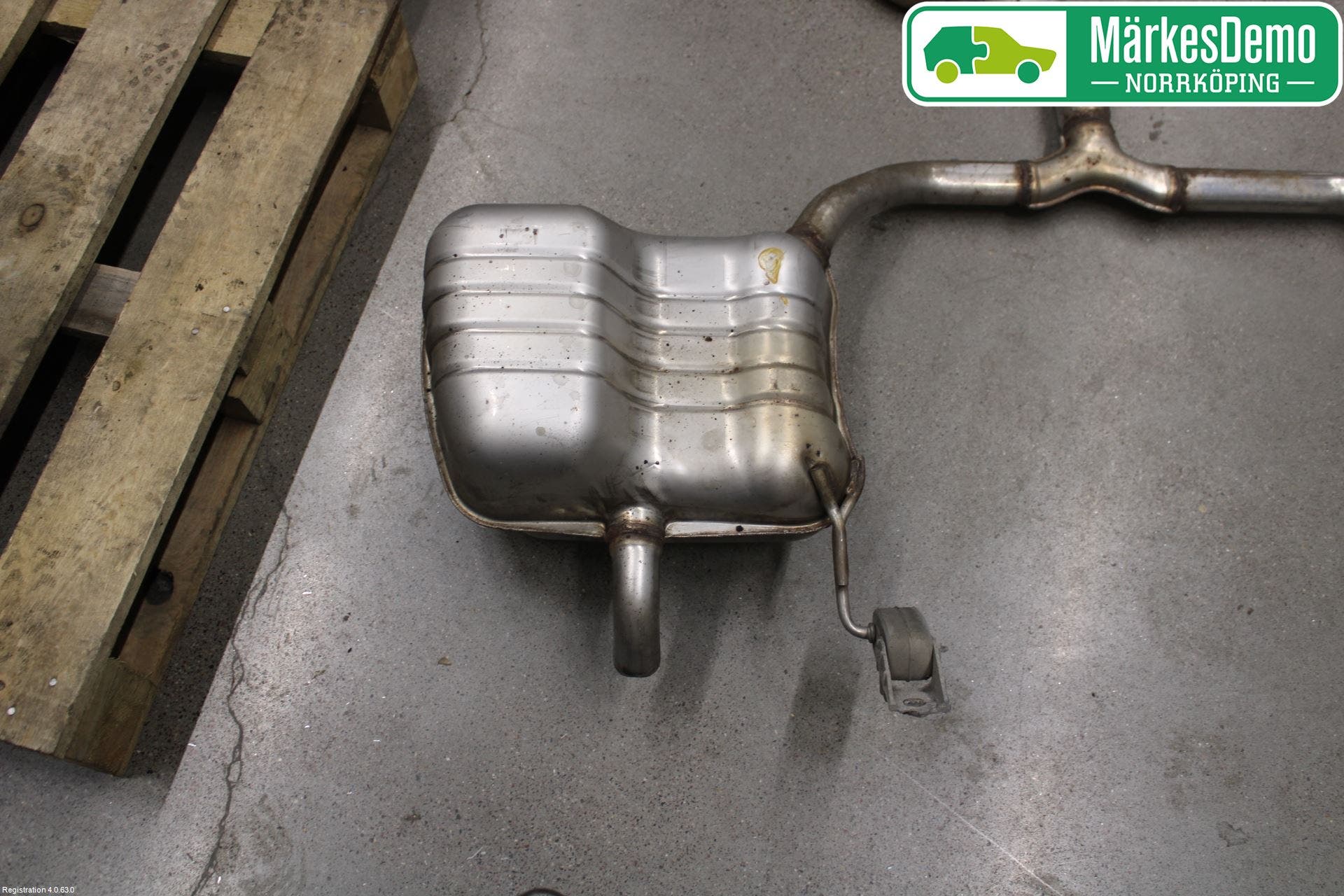 Volkswagen VW PASSAT 15-19 Avgas Halvsats