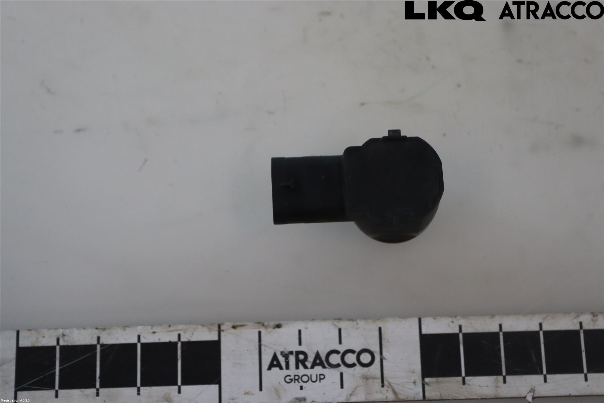 Skoda SUPERB 09-15 Parkeringshjälp Frontsensor