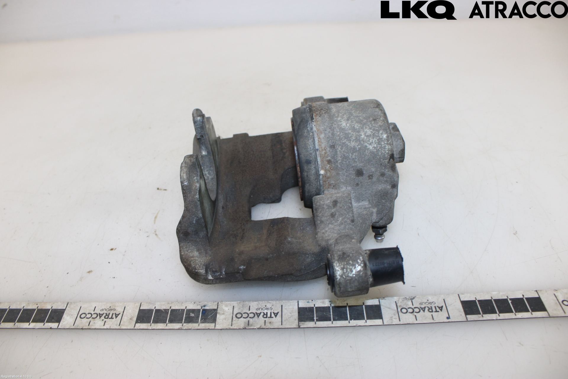 MG 4 23- Bromsok Fram Vänster