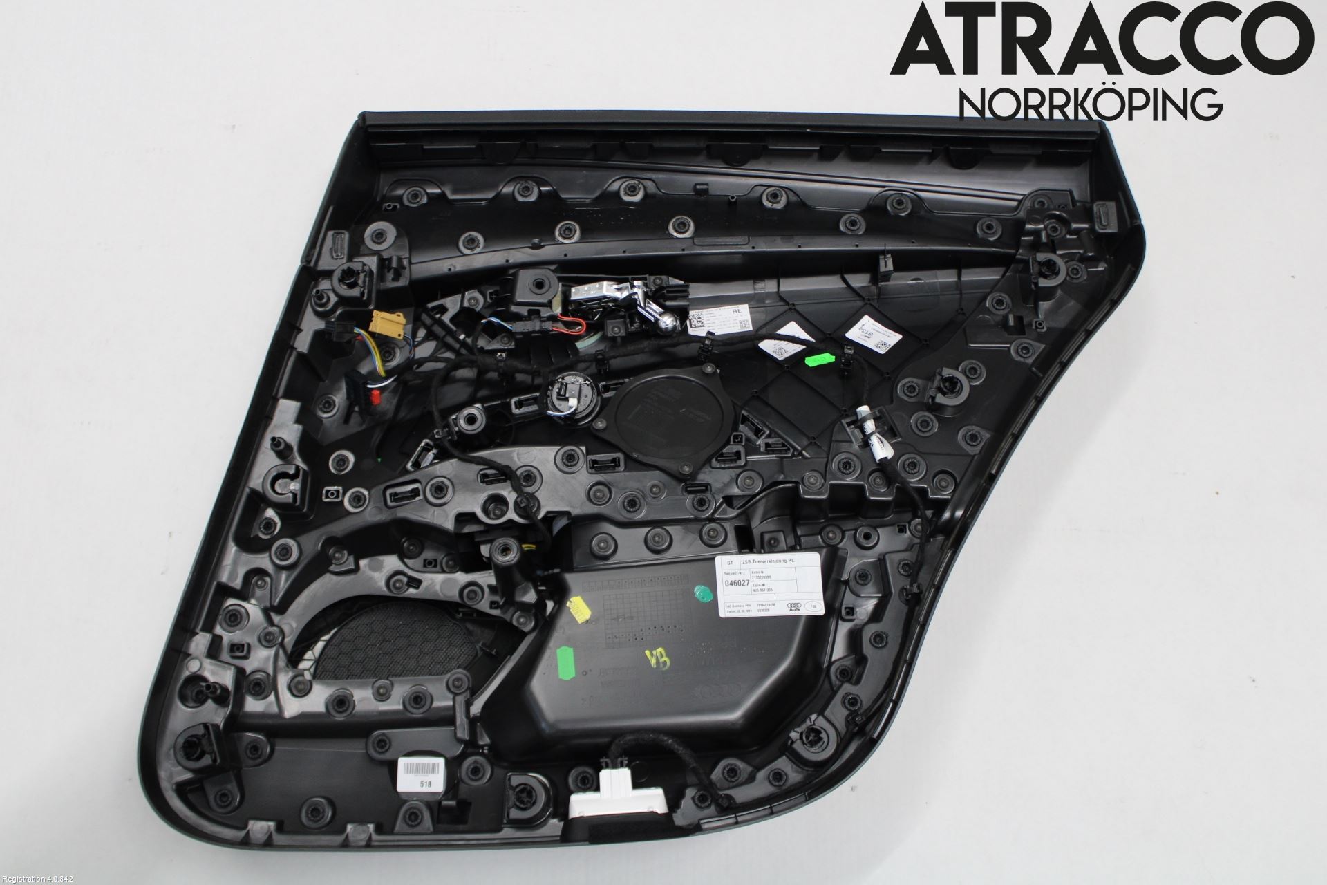 Audi E-TRON GT FW 21- Dörrklädsel Vä