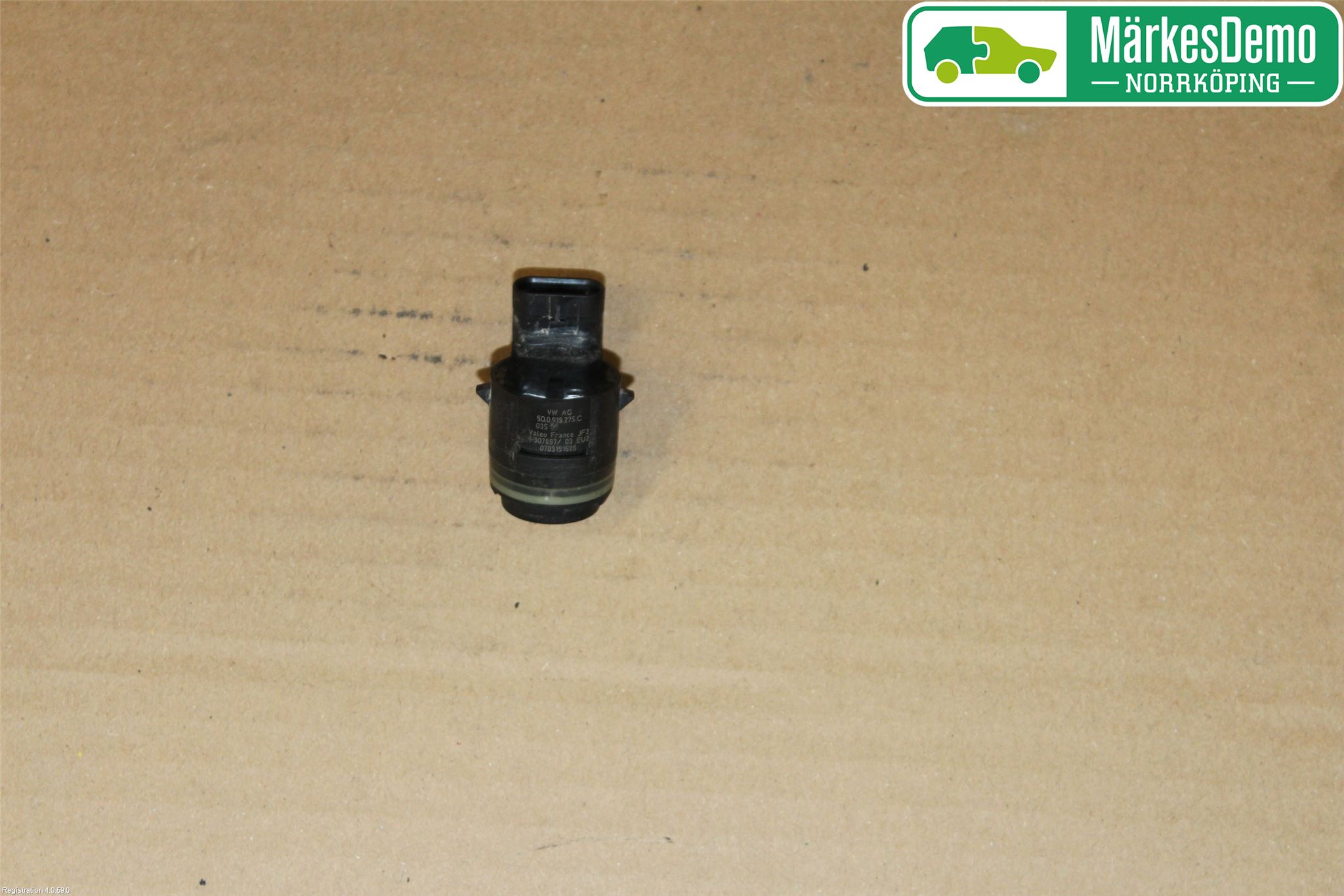 Skoda SUPERB 16-24 Parkeringshjälp Backsensor