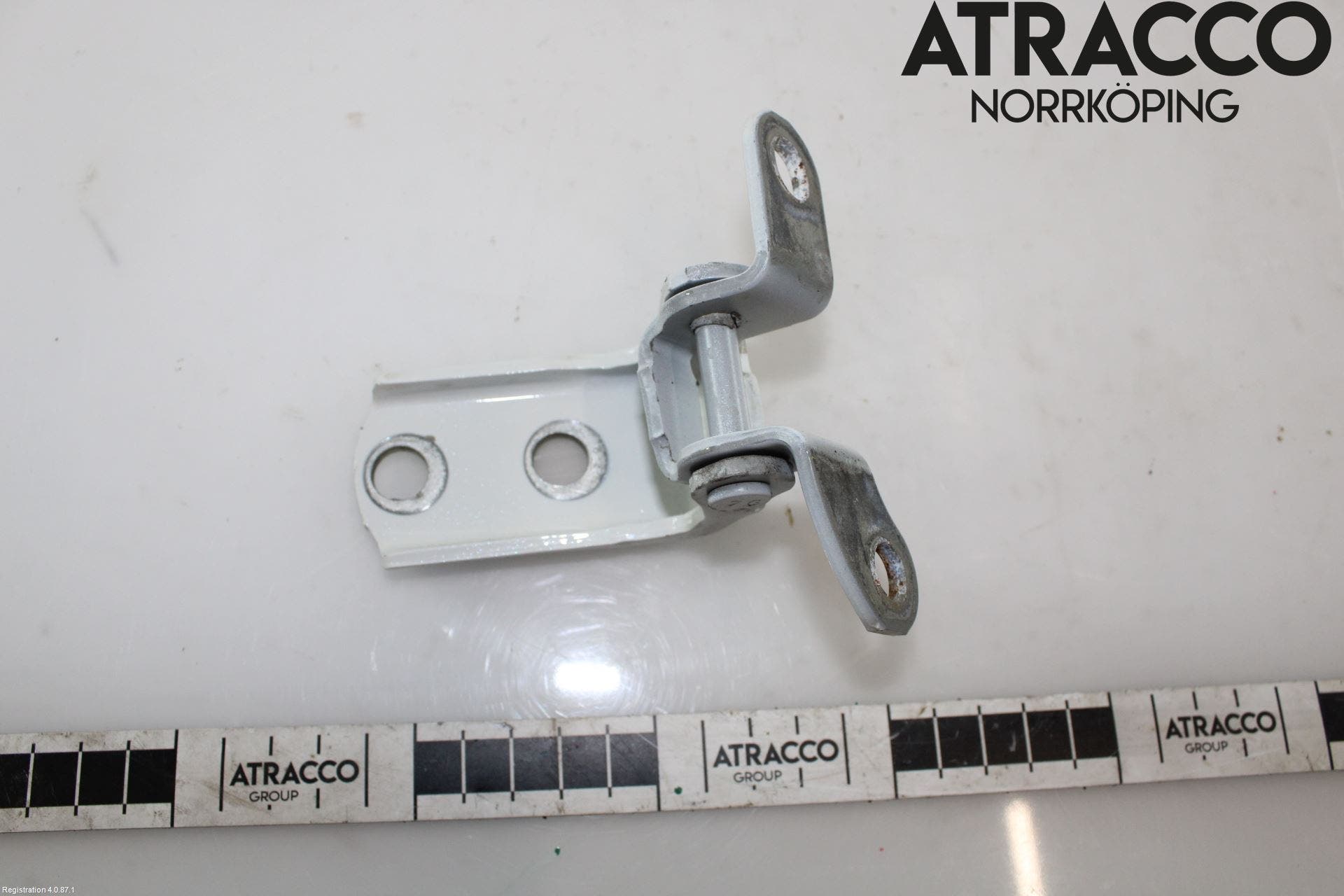 Toyota VERSO 09-18 Dörrgångjärn