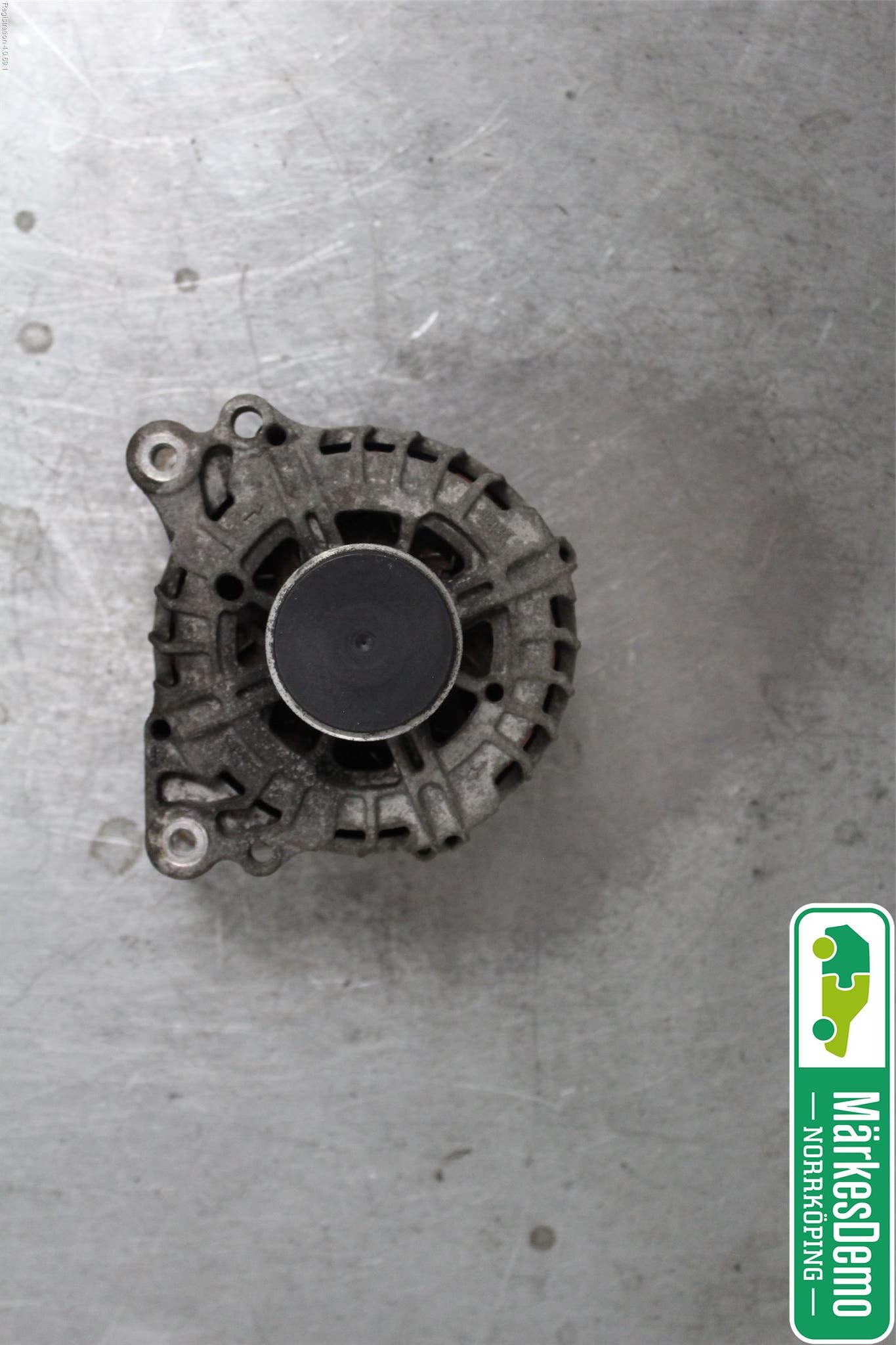 Volkswagen VW CADDY 04-10 Generator