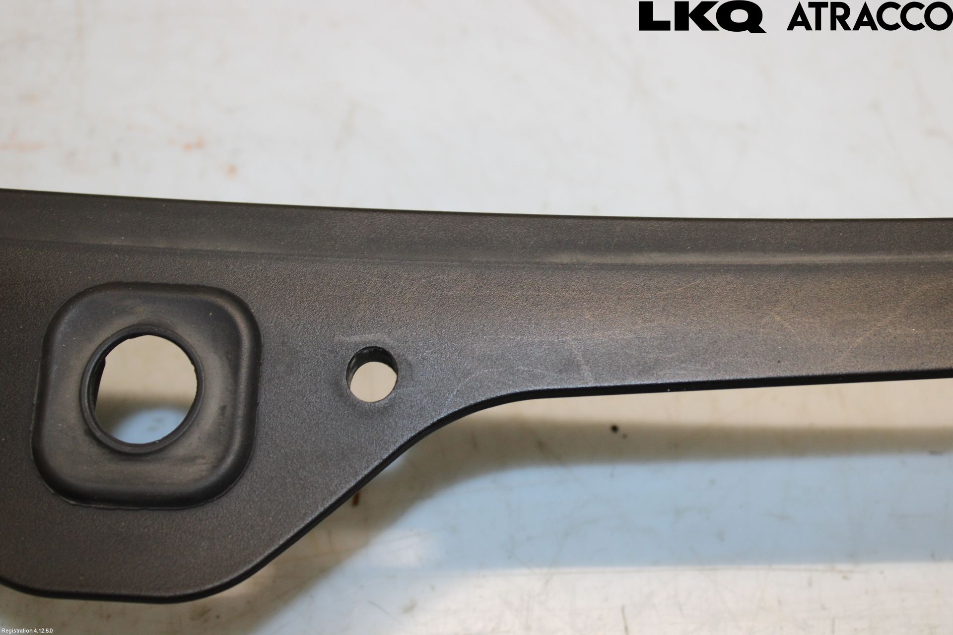 Volvo V40 CROSS COUNTRY 13-19 Torpedplåt-Torpedplast